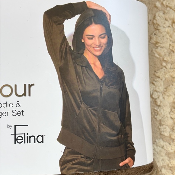 NEW Felina Olive Velour Hoodie & Jogger Set S - Picture 2 of 9